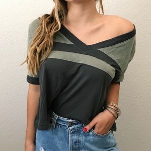 RVCA loose fit top